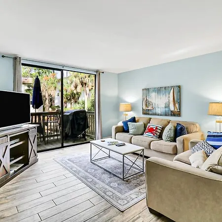 Lagoon View Villa 2 Bd 2 & One Half Bath Steps To The Beach